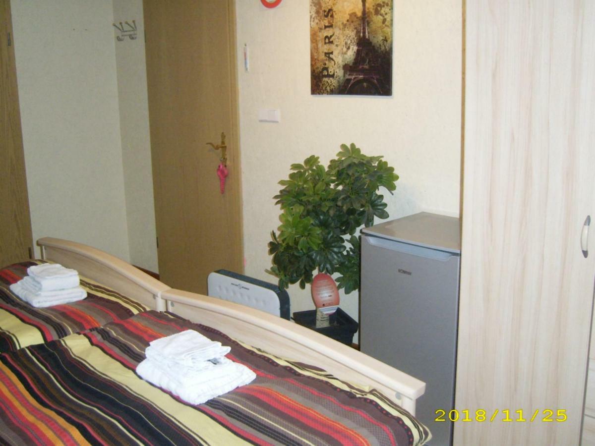 B & B Gross Methling Dargun Exterior foto